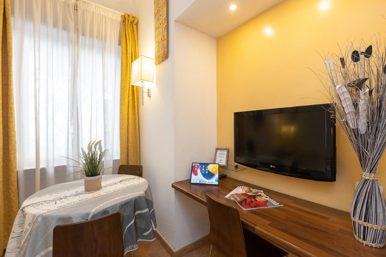 Hotel Internouno Rzym Zewnętrze zdjęcie