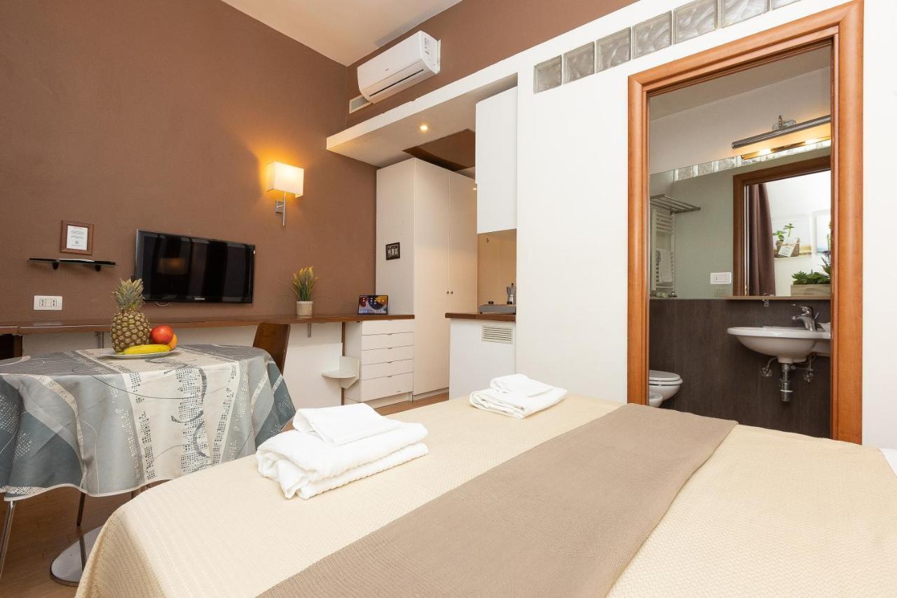 Hotel Internouno Rzym Zewnętrze zdjęcie